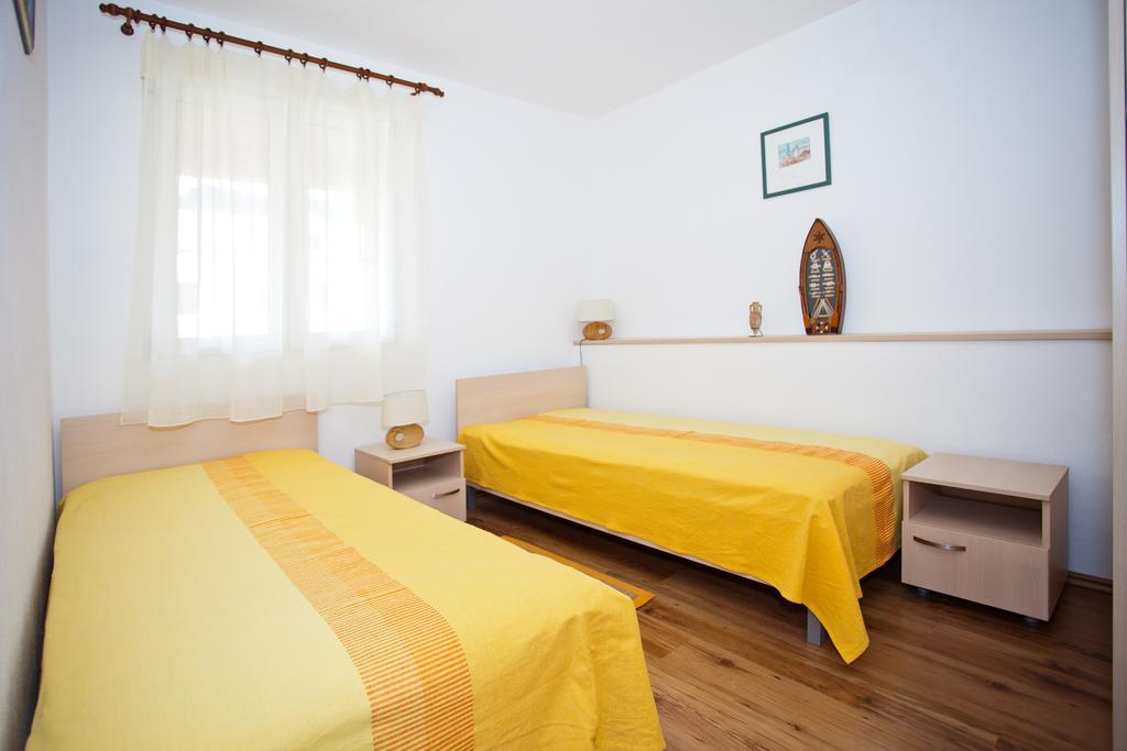 Apartment Sangaleti Lastovo المظهر الخارجي الصورة